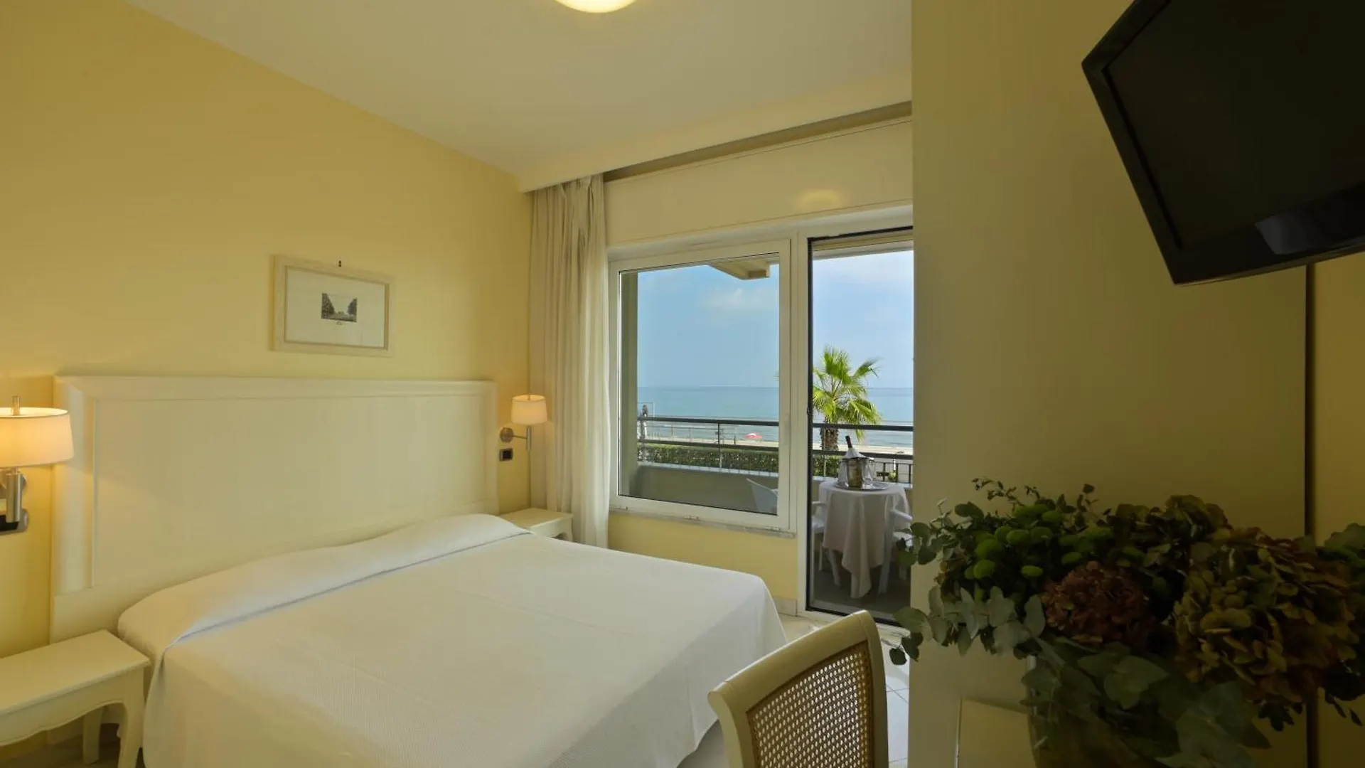 Residence Atlantic Alassio Italien